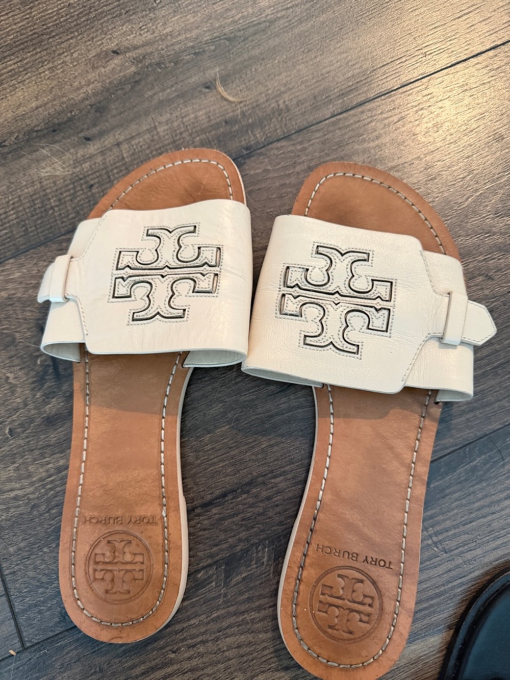 Tory Burch White Leather Logo Slide Sandals with Tan Footbed